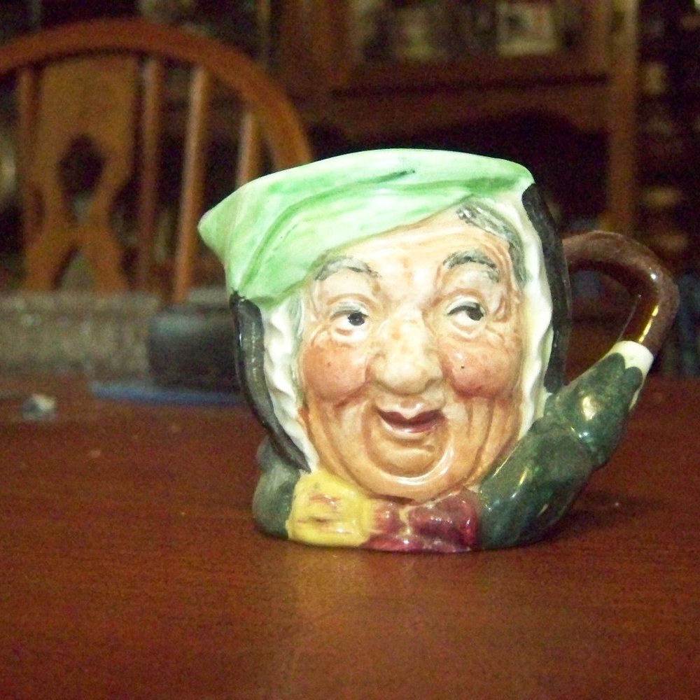 mini toby cup